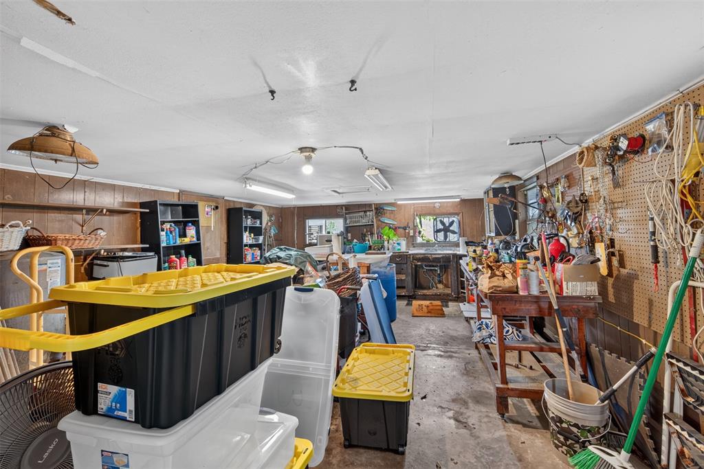 7206 S Lakeshore Drive Property Photo 15