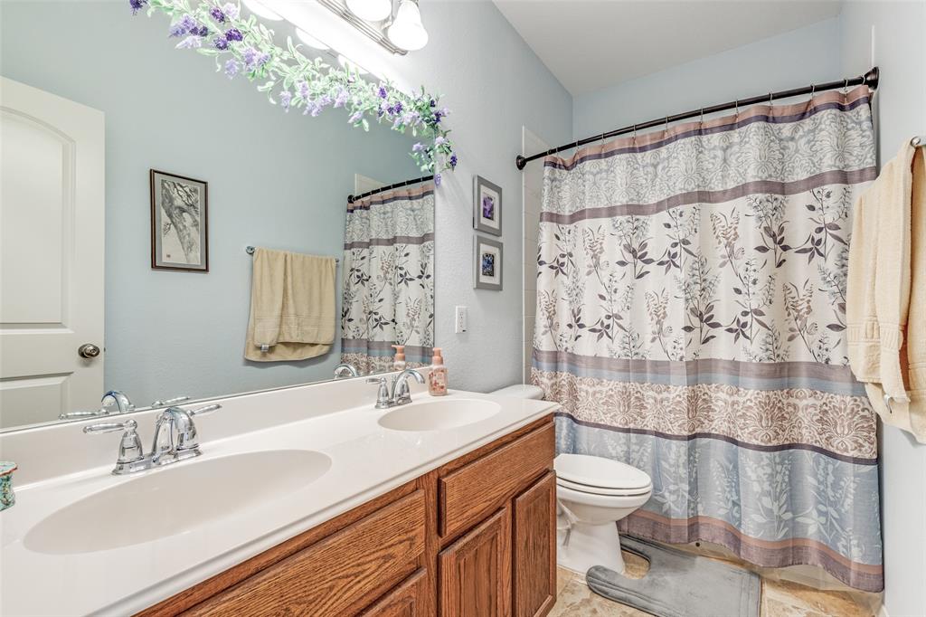 3888 Everwood Lane Property Photo 17