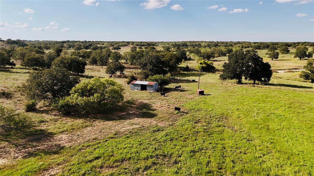 2101 Erwin Road Property Photo 8