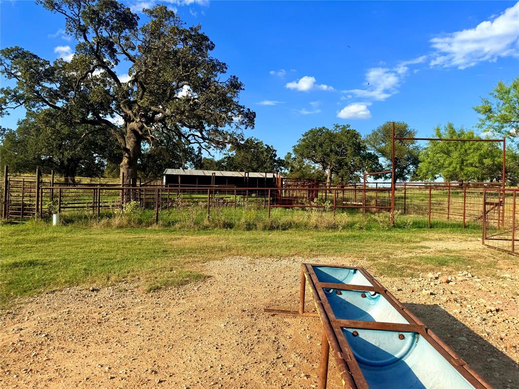 2101 Erwin Road Property Photo 24