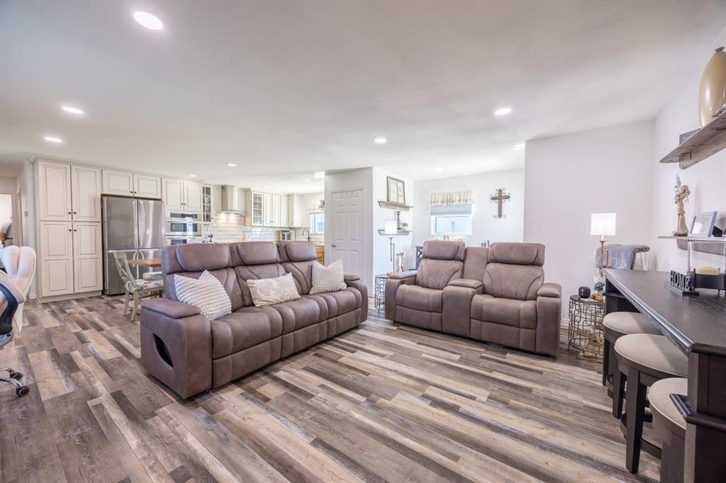 4768 Pebble Creek Drive Property Photo 26