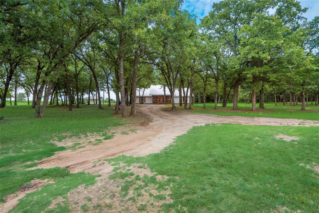 1402 Posey Brewer Road Property Photo 2