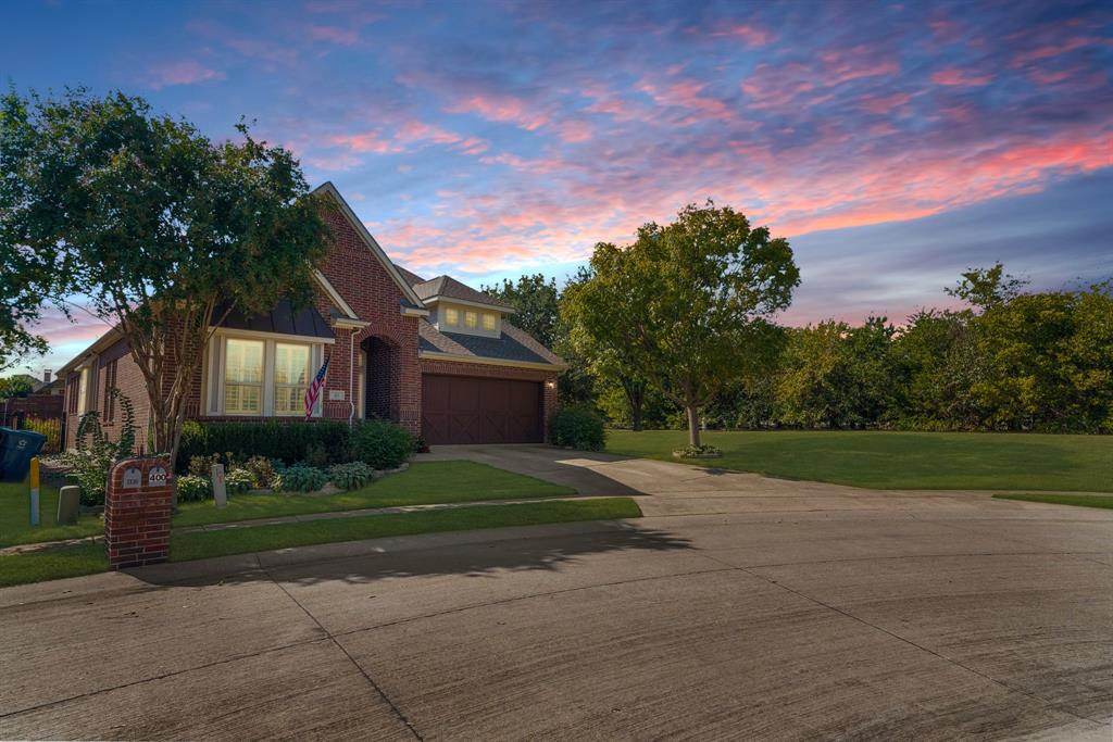 400 Braddock Drive Property Photo 2