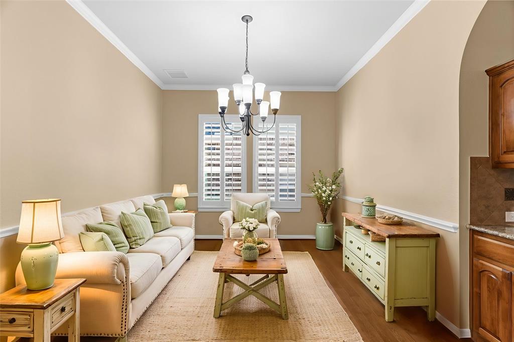 400 Braddock Drive Property Photo 7