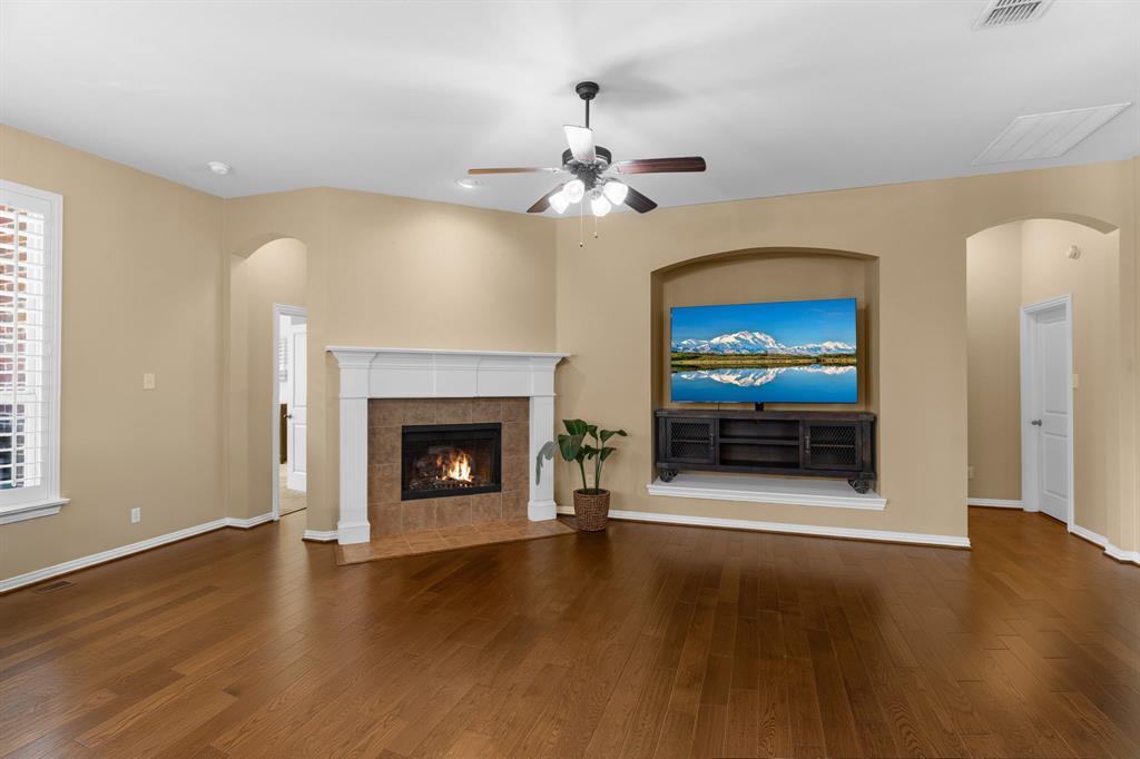 400 Braddock Drive Property Photo 12