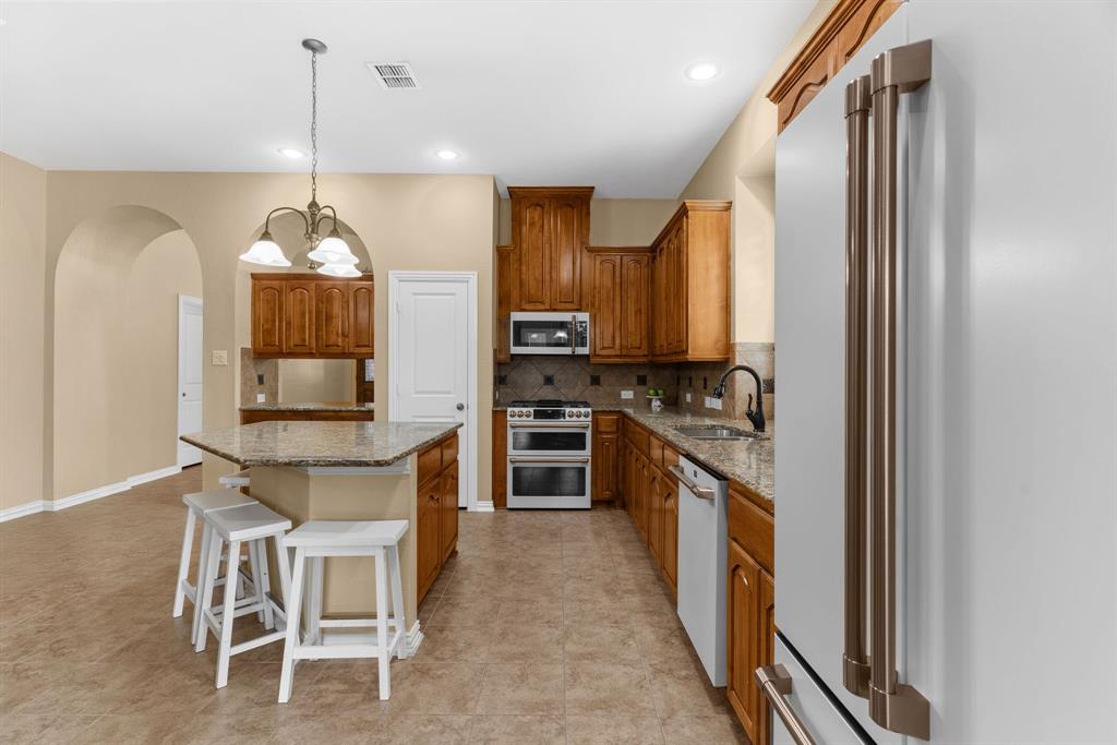 400 Braddock Drive Property Photo 19