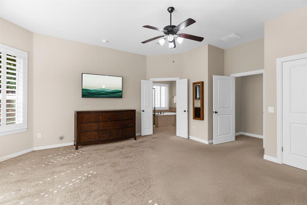 400 Braddock Drive Property Photo 22