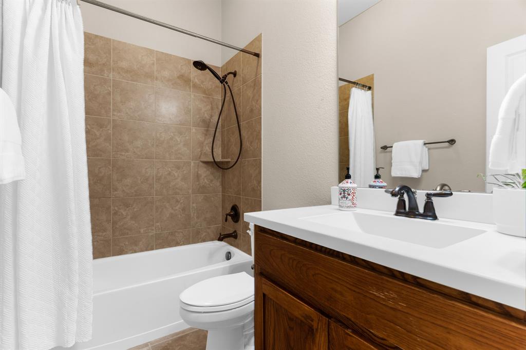 400 Braddock Drive Property Photo 28