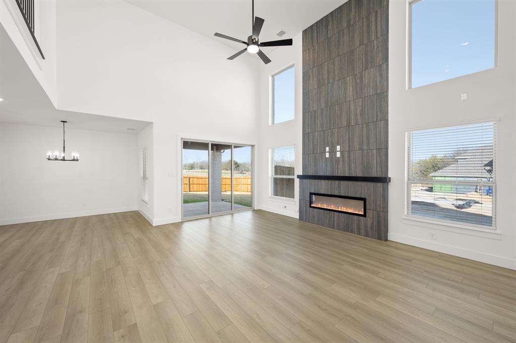 417 Newpark Boulevard Property Photo 10