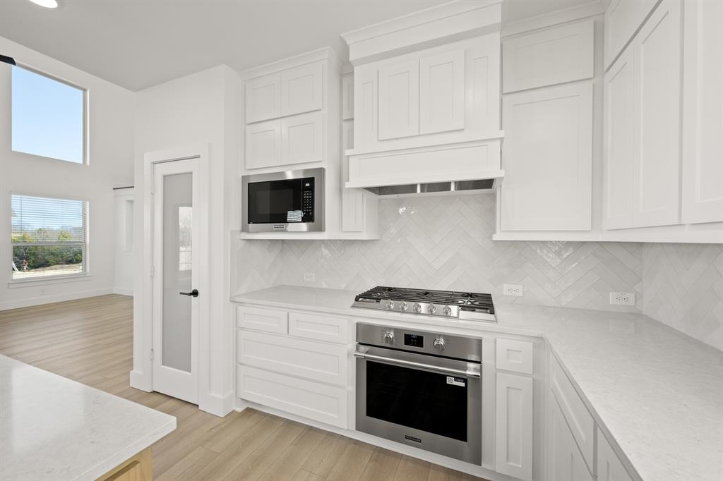417 Newpark Boulevard Property Photo 14