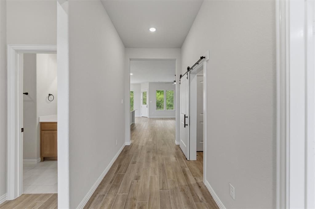 9007 County Road 623 Property Photo 5