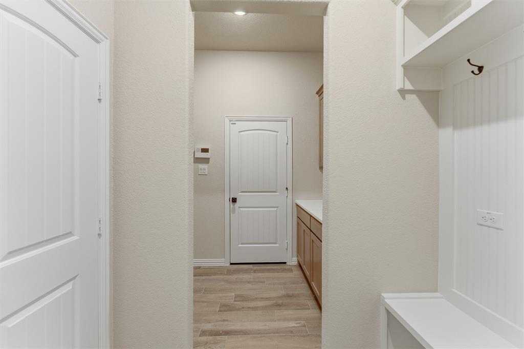 9007 County Road 623 Property Photo 9