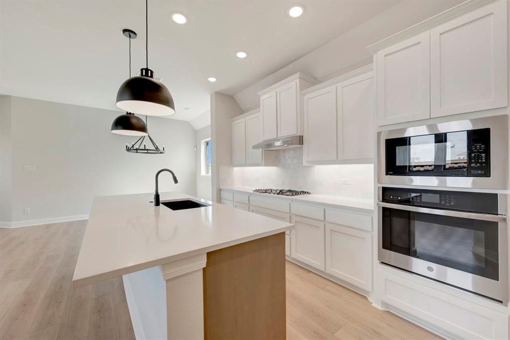 9332 Laurel Wreath Drive Property Photo 15