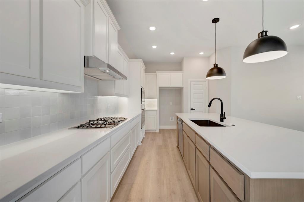 9332 Laurel Wreath Drive Property Photo 17