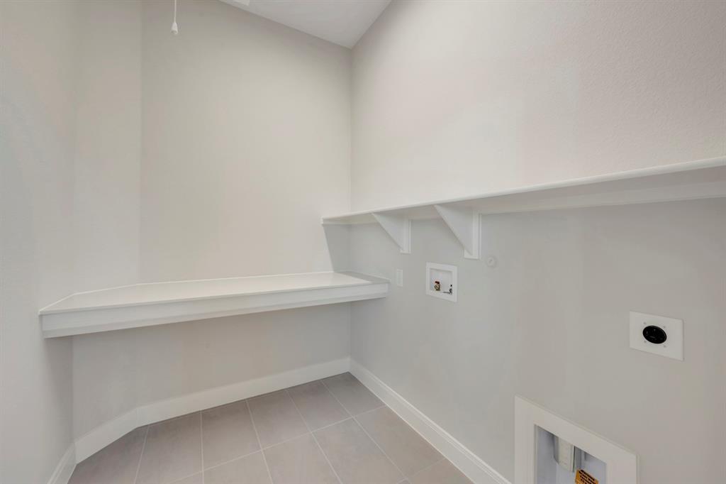 9332 Laurel Wreath Drive Property Photo 18