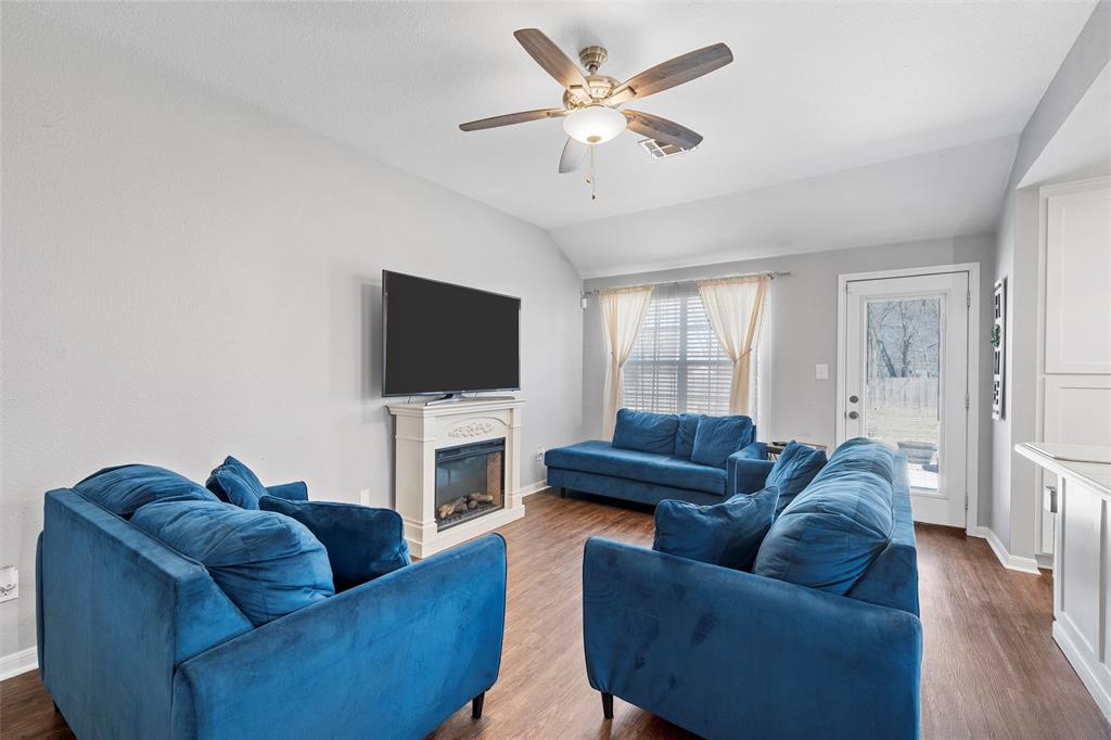 1206 Spring Street Property Photo 6