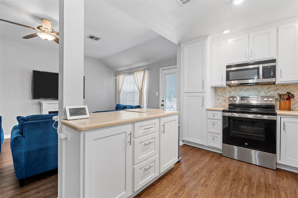 1206 Spring Street Property Photo 11