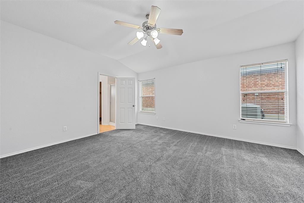 10120 Salem Way Property Photo 13