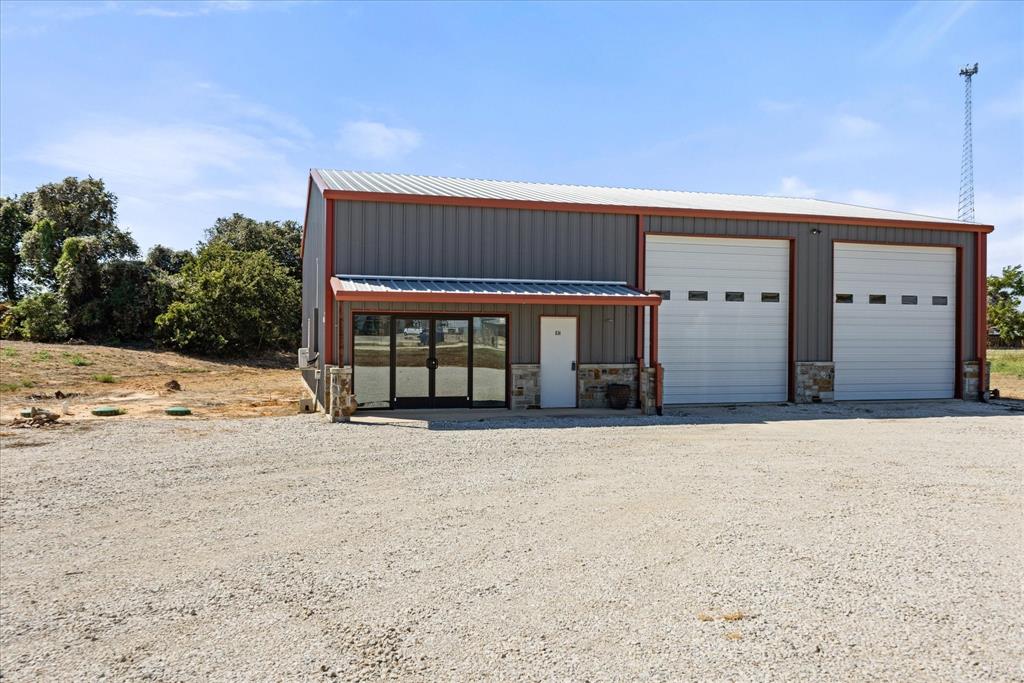 834 Riley Lane