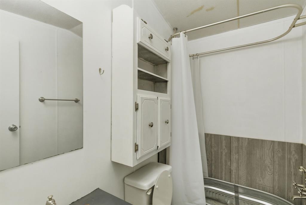 144 Oak Meadows Drive Property Photo 15