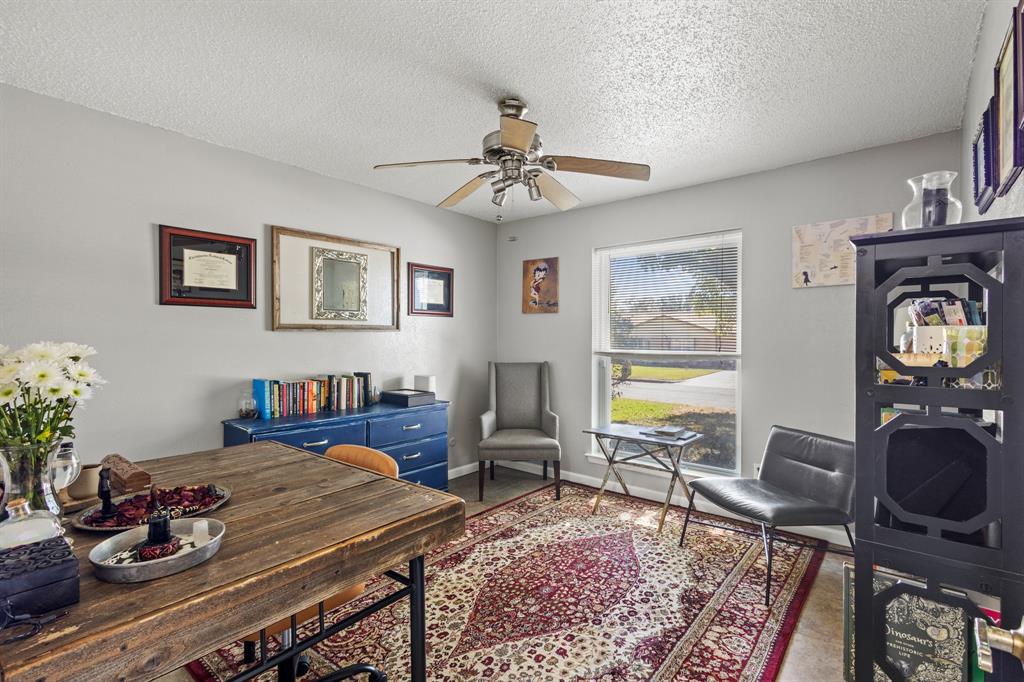 6533 Circleview Drive Property Photo 14