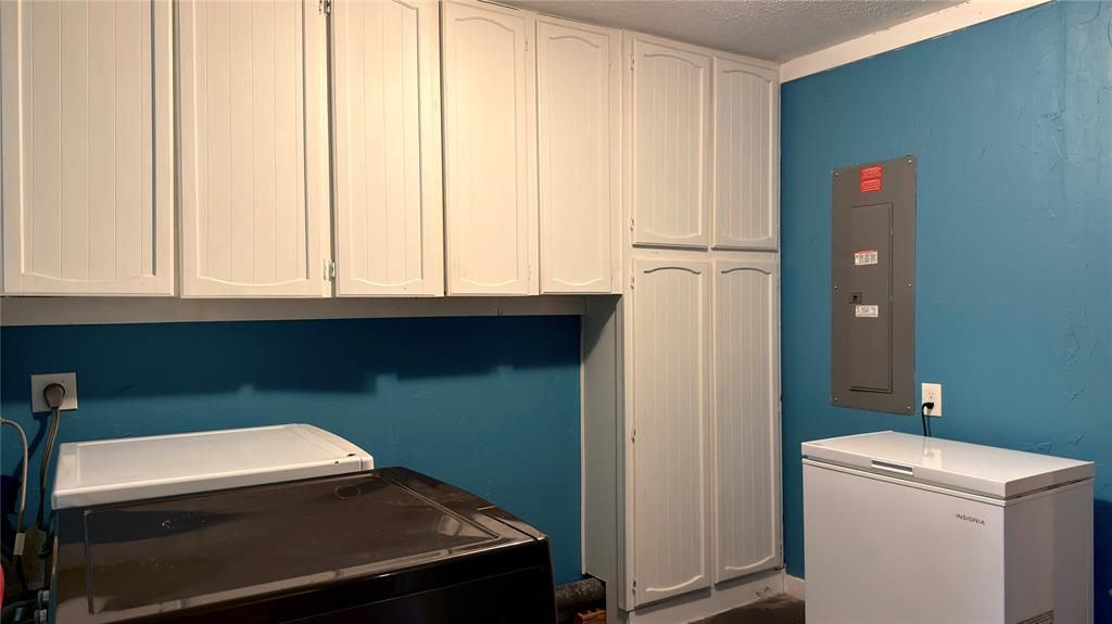 2510 Dewitt Street Property Photo 14