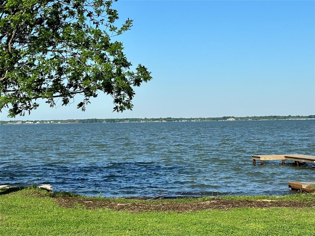 5132 Waterfront Road Property Photo 2