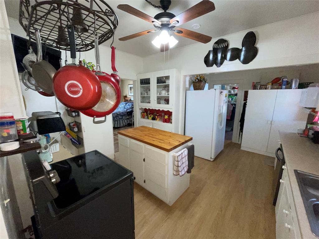 13822 Fm 4 Property Photo 11