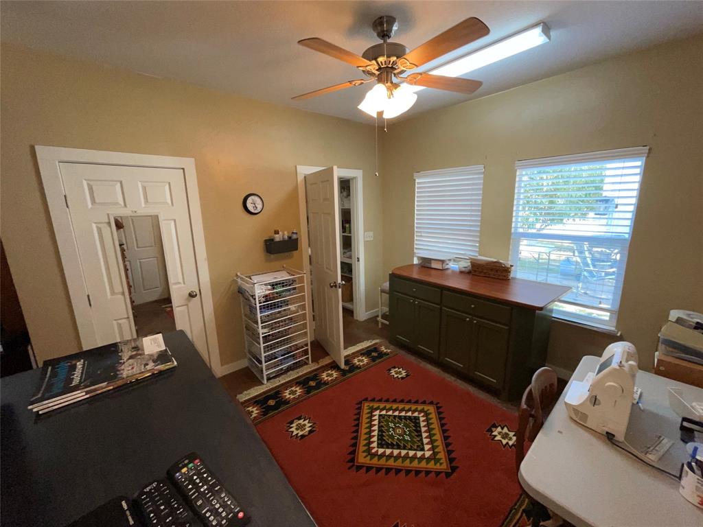 13822 Fm 4 Property Photo 14