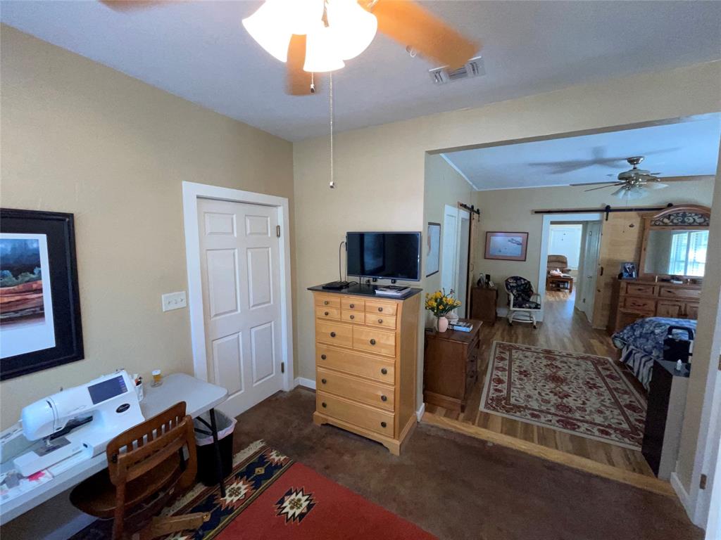 13822 Fm 4 Property Photo 15