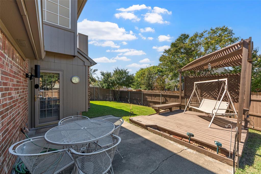 2329 Baretta Drive Property Photo 32