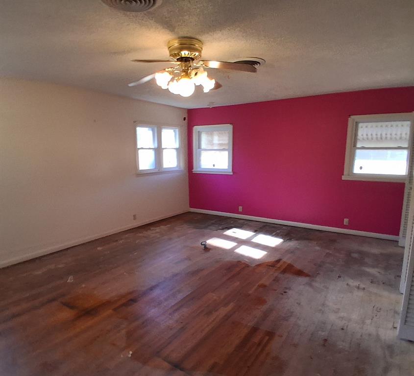 106 Candy Drive Property Photo 8
