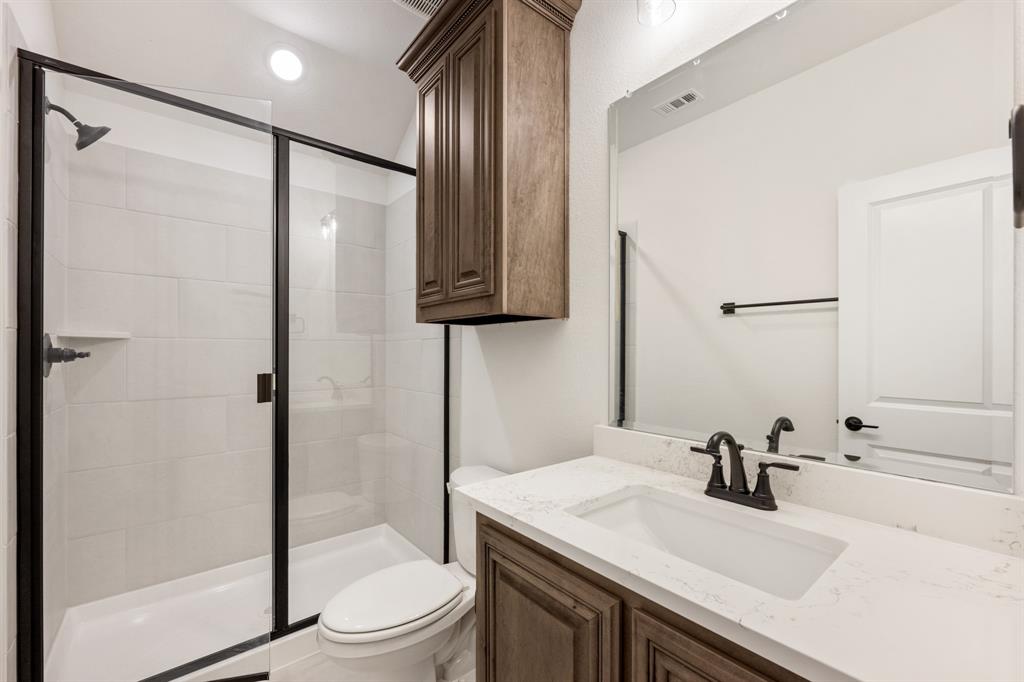 2813 Spring Valley Way Property Photo 36