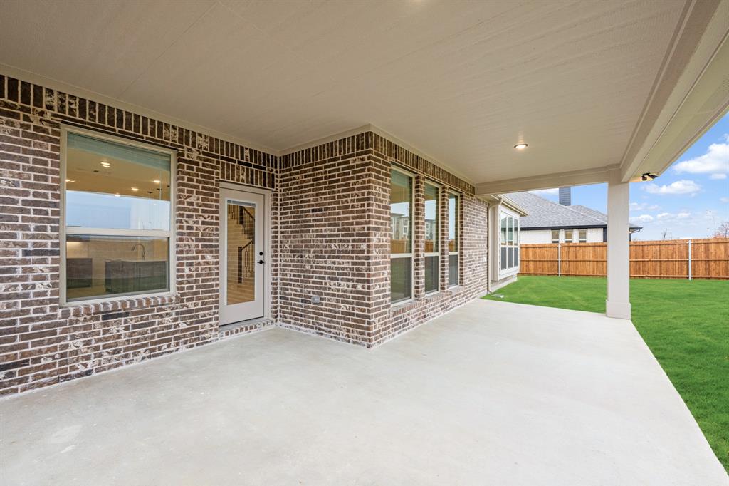 2813 Spring Valley Way Property Photo 37