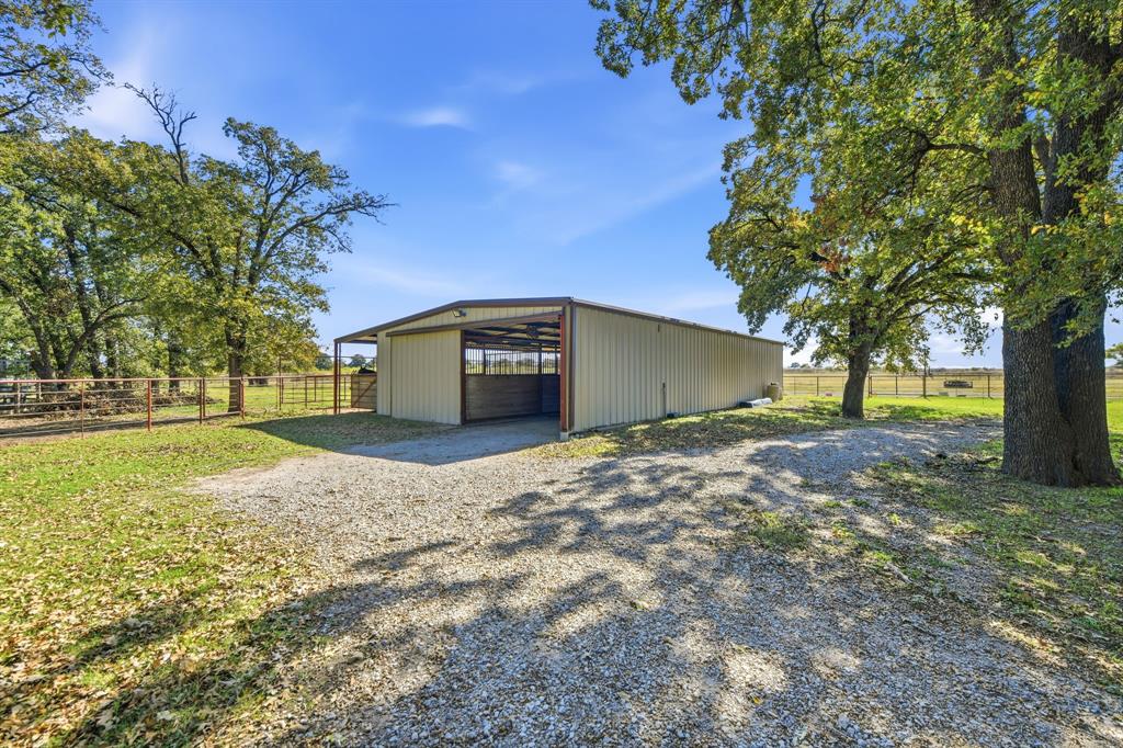 5071 Fm 1810 Property Photo 12