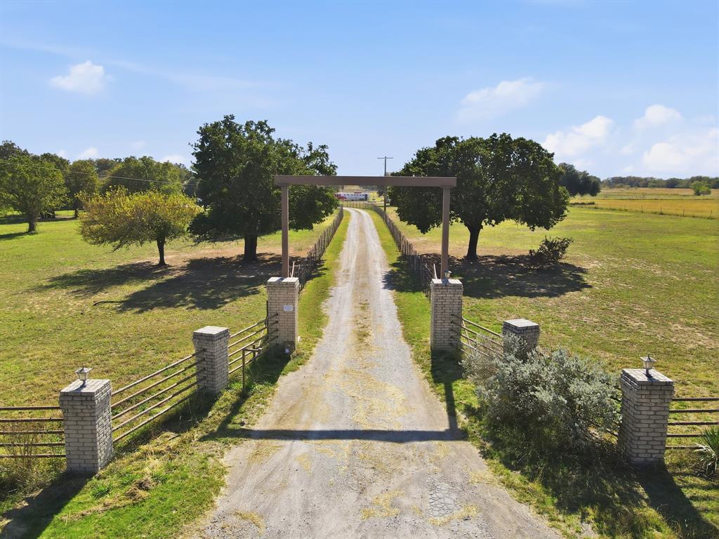 5071 Fm 1810 Property Photo 34