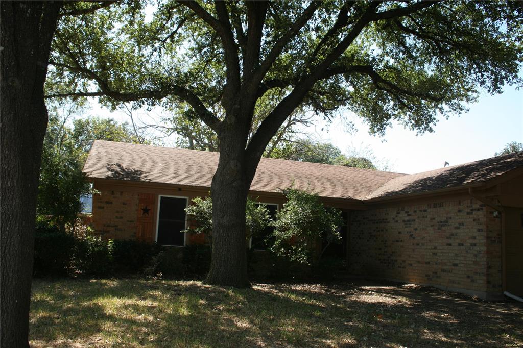 2205 Towne North Drive Property Photo 1