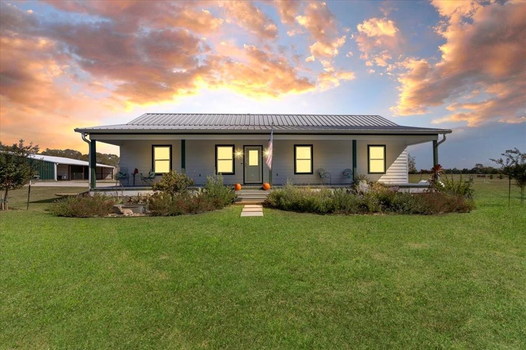 3050 Wolf Front Road Property Photo 3
