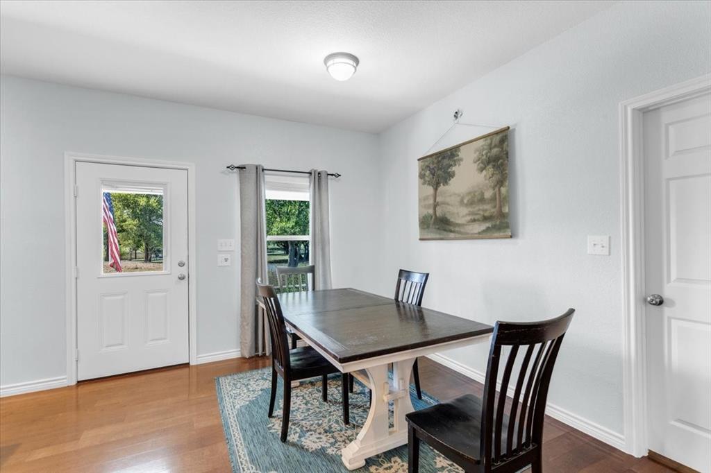 3050 Wolf Front Road Property Photo 9