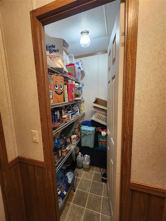 7120 Golden Meadows Road Property Photo 5