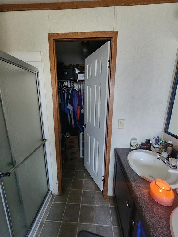 7120 Golden Meadows Road Property Photo 12