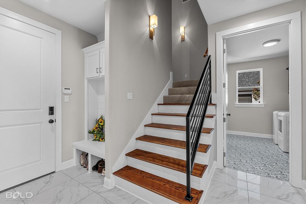 402 Erie Circle Property Photo 36