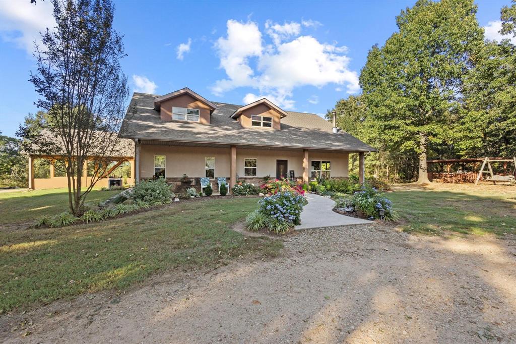 312 County Road 2100 Property Photo 2