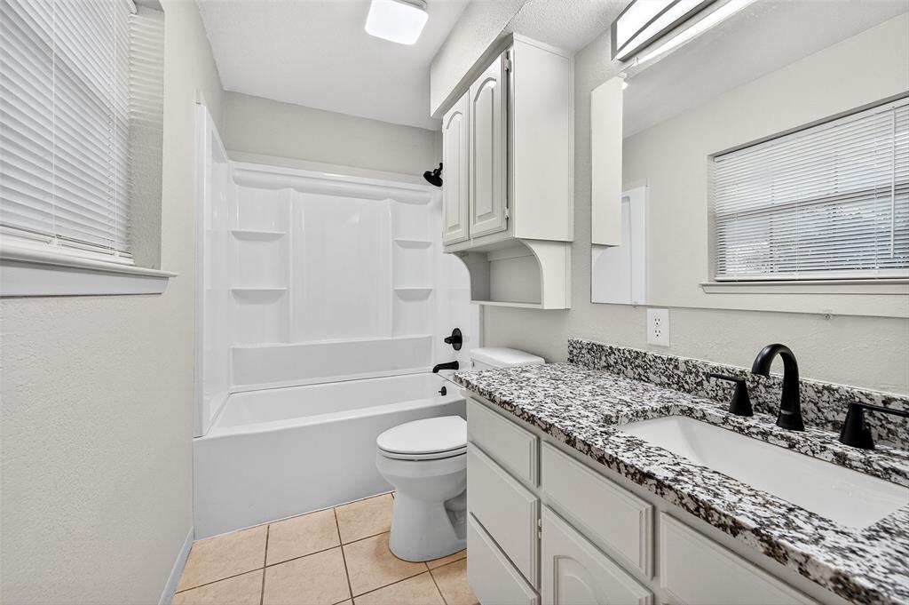 27019 State Highway 56 Property Photo 29
