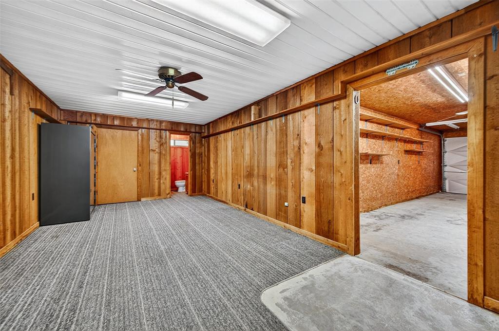 27019 State Highway 56 Property Photo 38