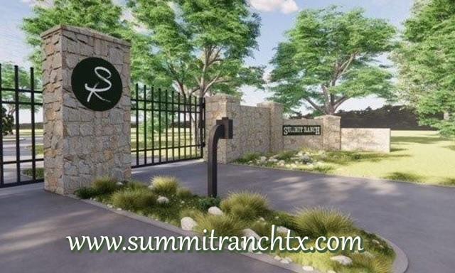 3020 Summit Drive Property Photo 1