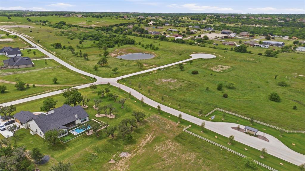 3020 Summit Drive Property Photo 16
