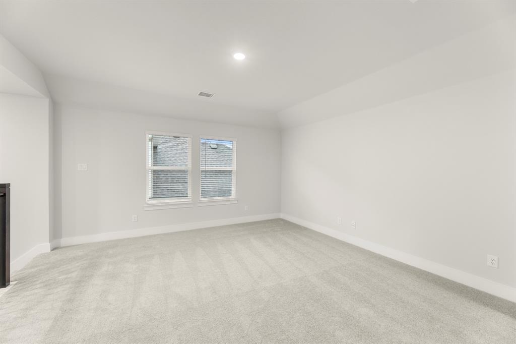 1917 Sapphire Run Property Photo 27
