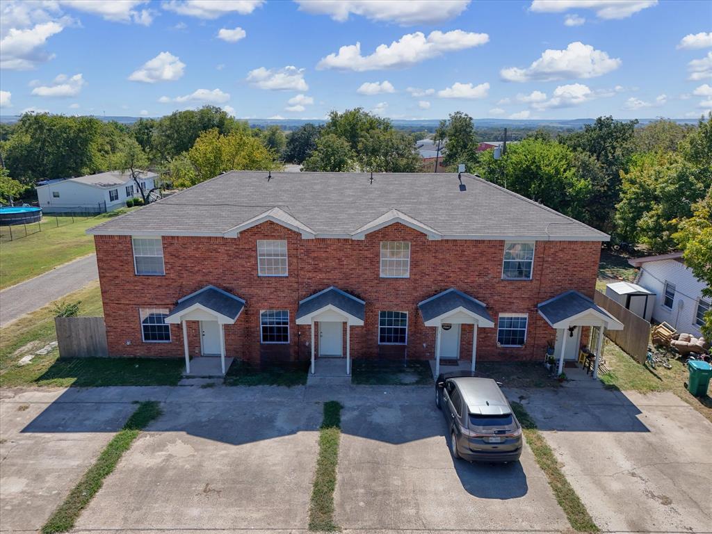 106 Bluebonnet Street 4 Property Photo 1