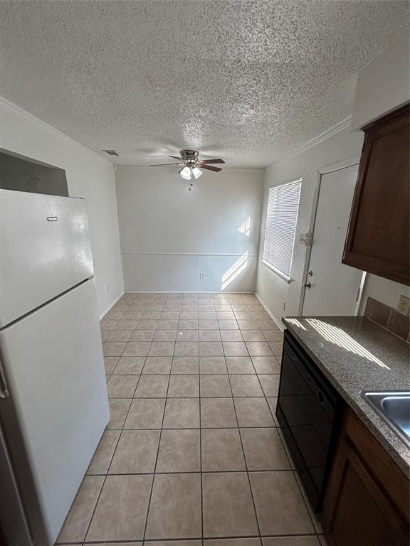 3006 W Sycamore Circle Property Photo 6